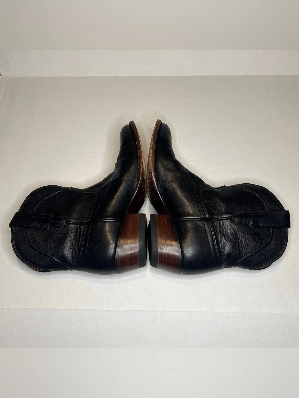 Tecovas Size 8.5B Black Women's Cowboy Ankle Boot with Brown Leather Sole